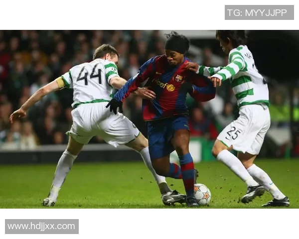 猜足球明星的秘密身份挑战赛让你成为足球知识达人